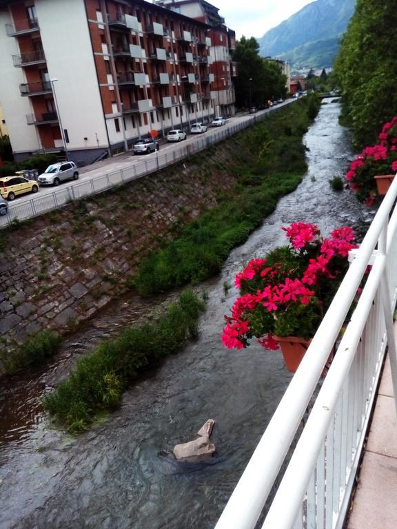 Alloggio Ponte Dei Cavalleggeri Hotel Trento Exterior photo
