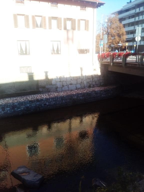Alloggio Ponte Dei Cavalleggeri Hotel Trento Exterior photo